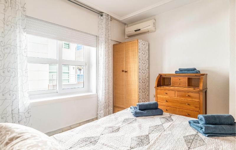 Beautiful Apartment In Roquetas De Mar With Wifi - image 13
