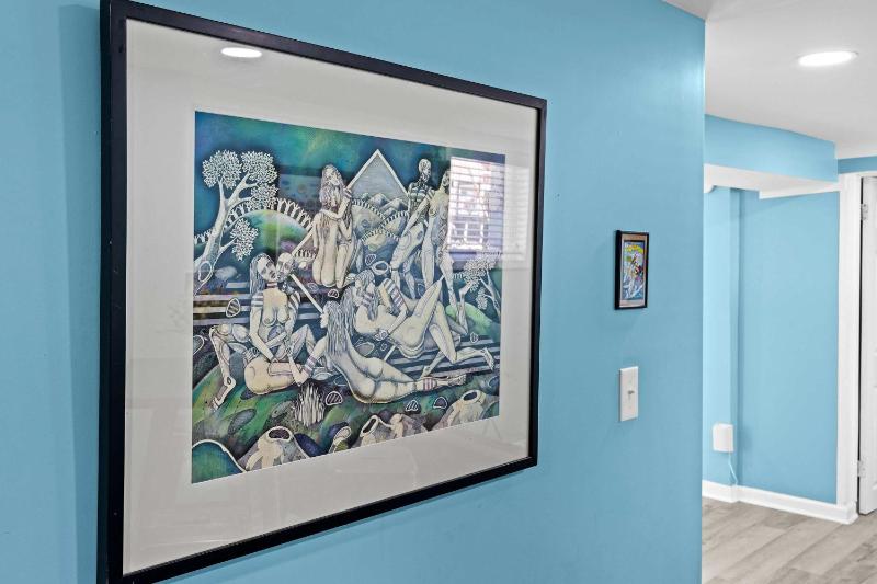 Charming Stay- Bottom Unit in Lou Arts District - image 20