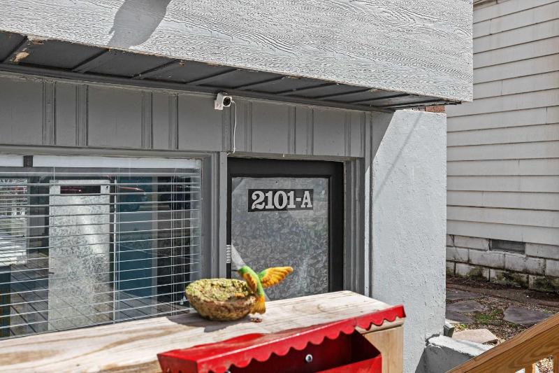 Charming Stay- Bottom Unit in Lou Arts District - image 44