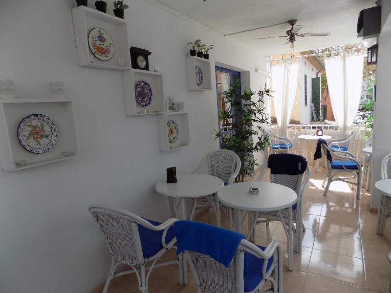 Hostal Villa Maruja - image 10