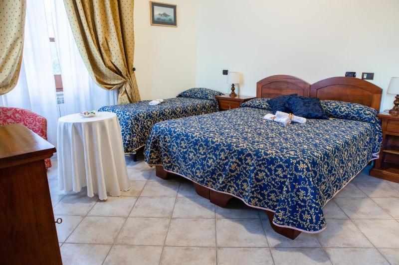 Triple Room image 1