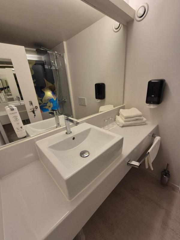 Studio (1 Adult) image 1