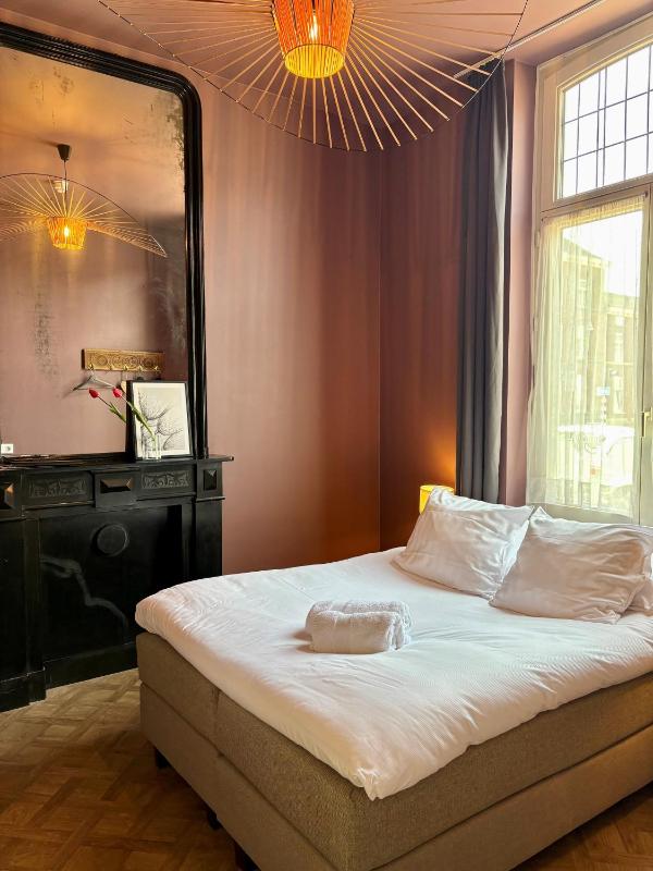 Single Room image 2