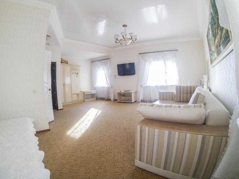 Suite image 4