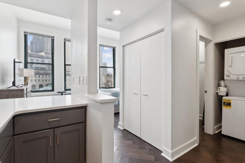 Studio Apartment image 1