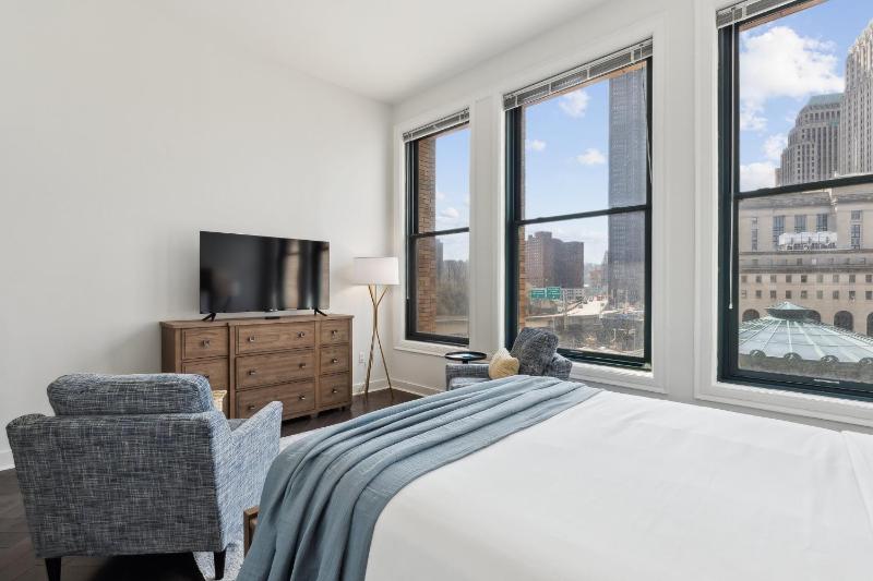 Studio Apartment image 3