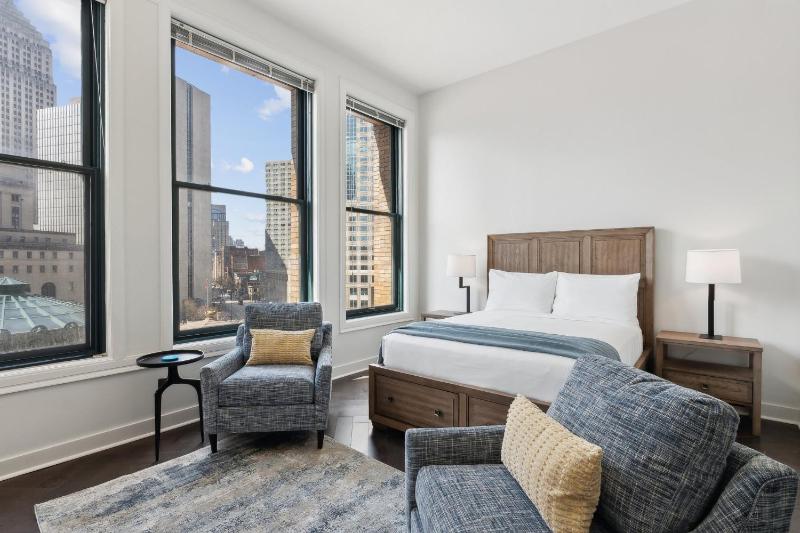 Studio Apartment image 2