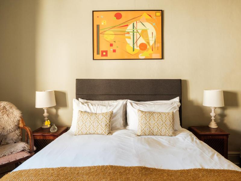 Double Room with Private Bathroom image 4