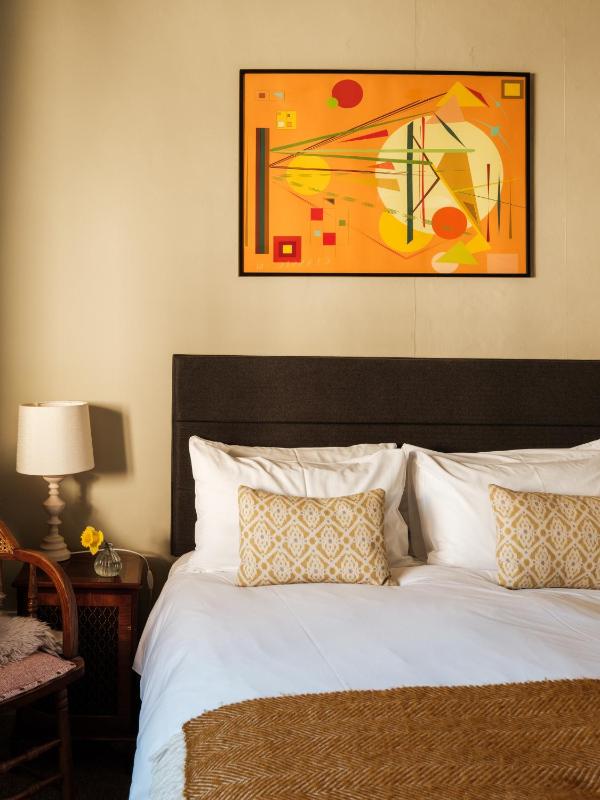 Double Room with Private Bathroom image 1