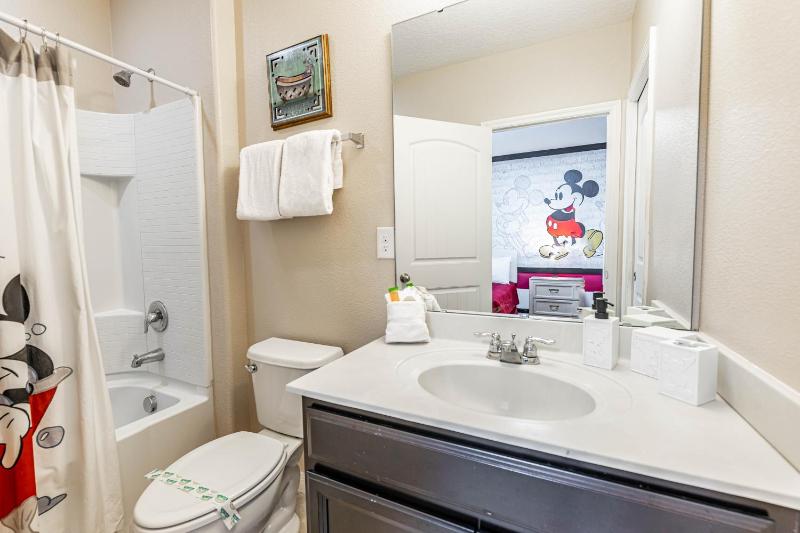 Flash 20 Off Brand New Luxury Townhome w Pvt Pool close to Disney parks 4738SR - image 13