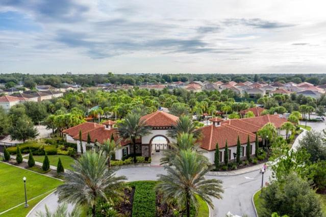 Flash 20 Off Brand New Luxury Townhome w Pvt Pool close to Disney parks 4738SR - image 20