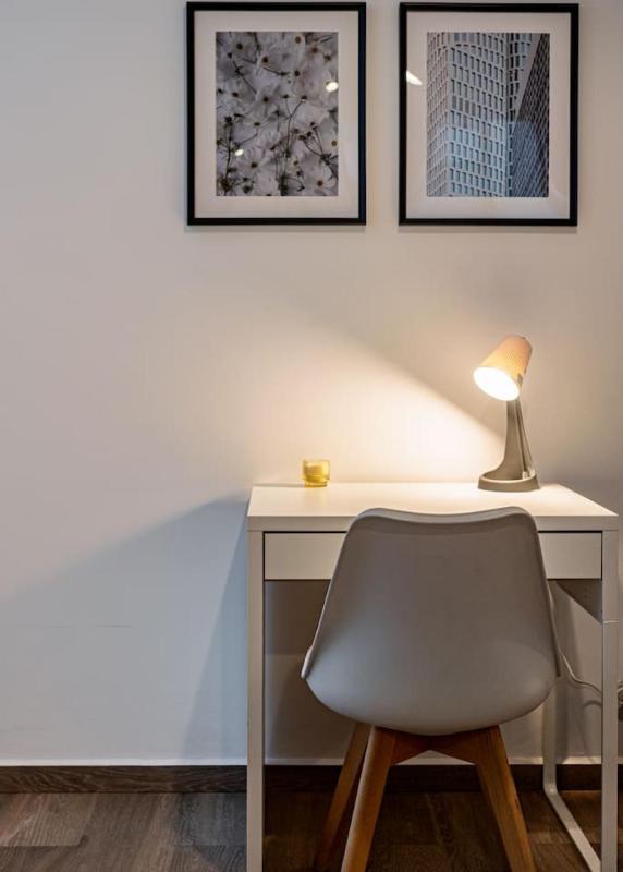 Polanco Living - Balcony Workspace & Parking - image 34