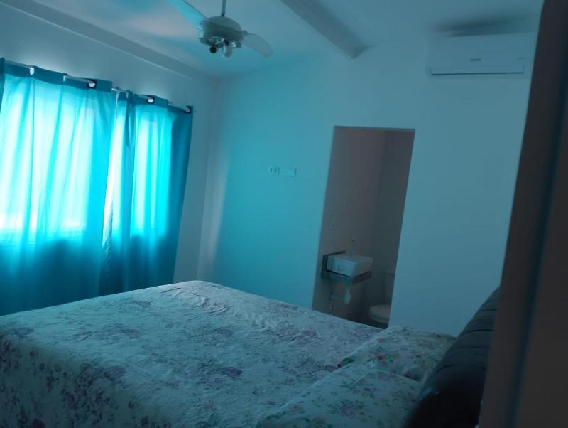 Casa de temporada com piscina - image 16