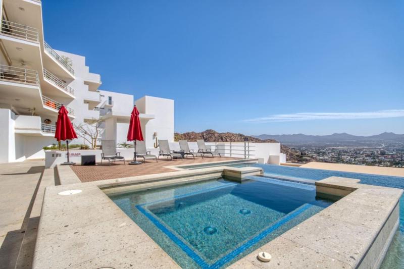 Ocean View 2 Infinity Pools Pedregal 3 King bed - image 10