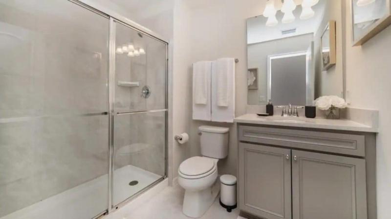 Special Offer Beautiful Pvt Pool and Spa Home - image 28