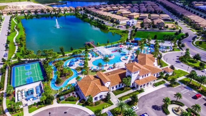 Special Offer Beautiful Pvt Pool and Spa Home - image 17