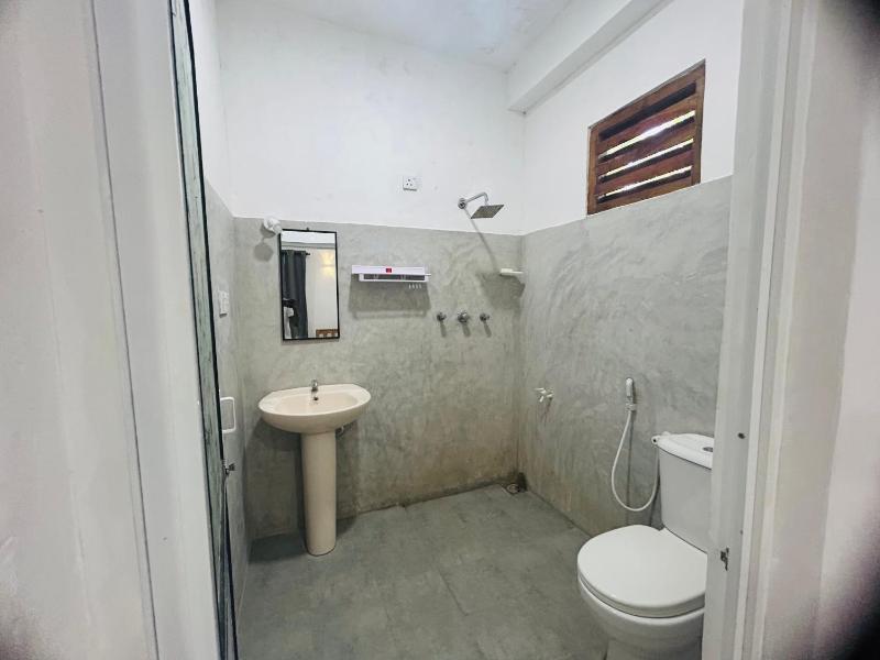 Pearl Bungalow Trincomalee - image 34