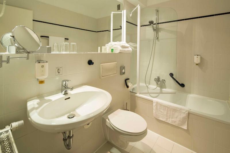 Standard Single Room with Single Bed image 2