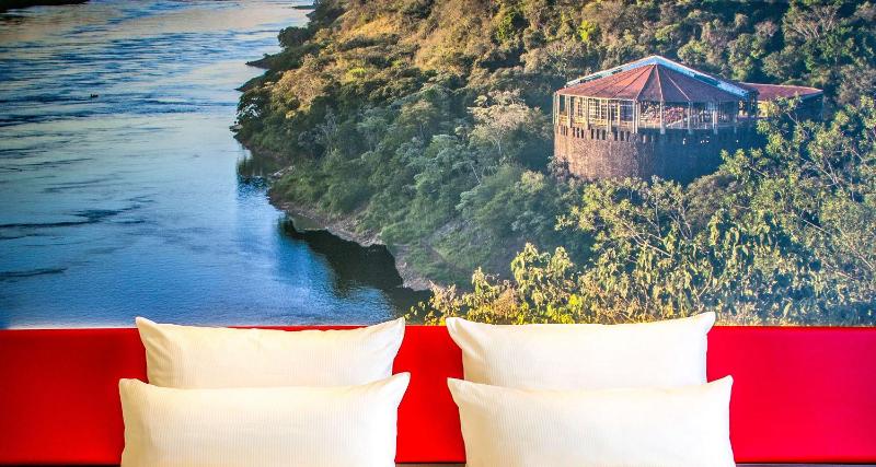 Standard Double or Twin Room image 3