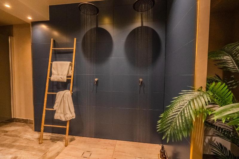 Pandora Spa Lille - image 26