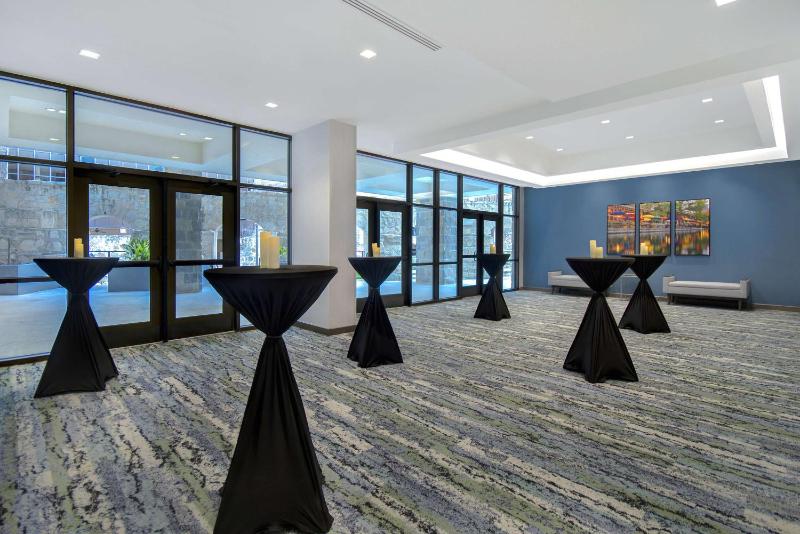 Hampton Inn & Suites San Antonio Riverwalk - image 48