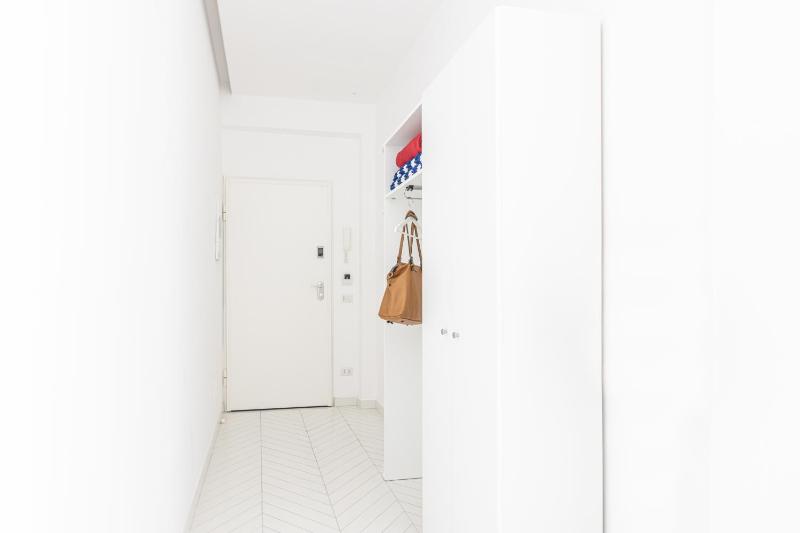 Pupatella Luxury Suite - image 23