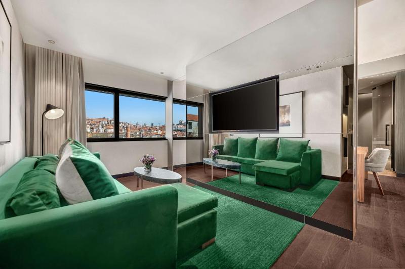 Hilton Porto Gaia - image 19