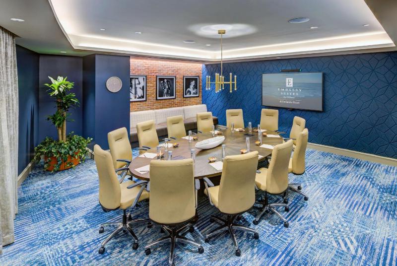 Embassy Suites By Hilton Virginia Beach Oceanfront Resort - image 19