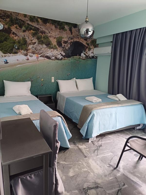 Triple Room with Garden View image 3