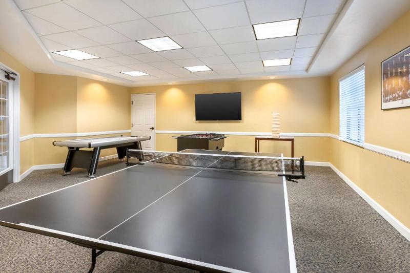 Hilton Vacation Club Varsity Club Tucson - image 29