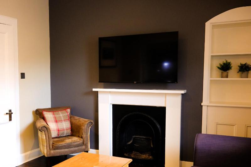 Two-Bedroom Apartment (4 Adults + 2 Children) image 3