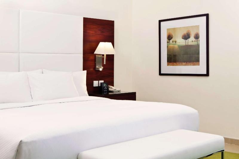 Two-Bedroom Family Suite with Sea View and Balcony  image 3
