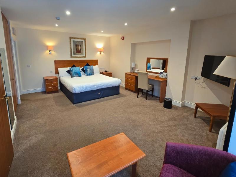 Skelwith Bridge Hotel - image 30