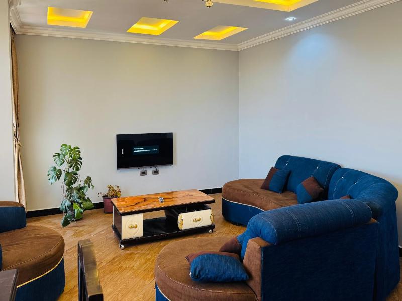 Bright apartments prime location and easy access 2 - image 8