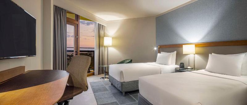 Twin Room with Sea View image 1