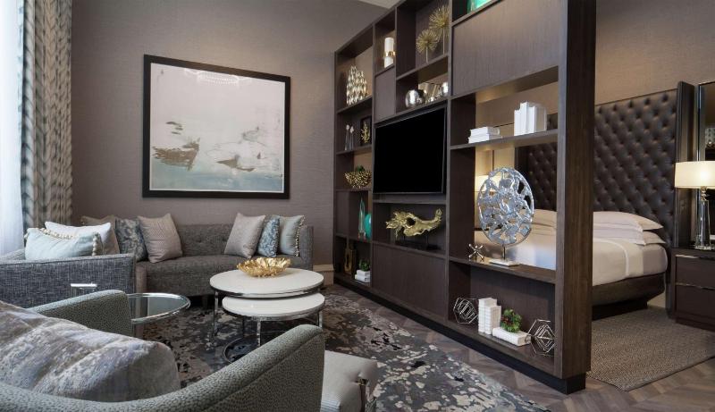 Hilton Tampa Airport Westshore - image 4