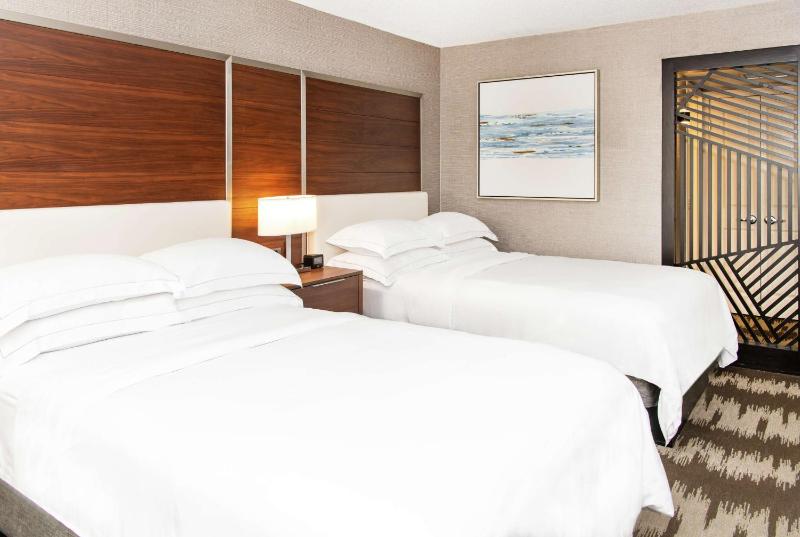 Double Room with Two Double Beds image 1