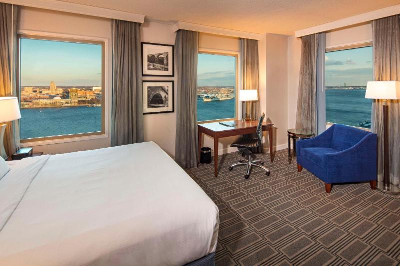 King Suite image 2