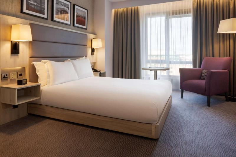 Queen Room - Mobility Access image 4