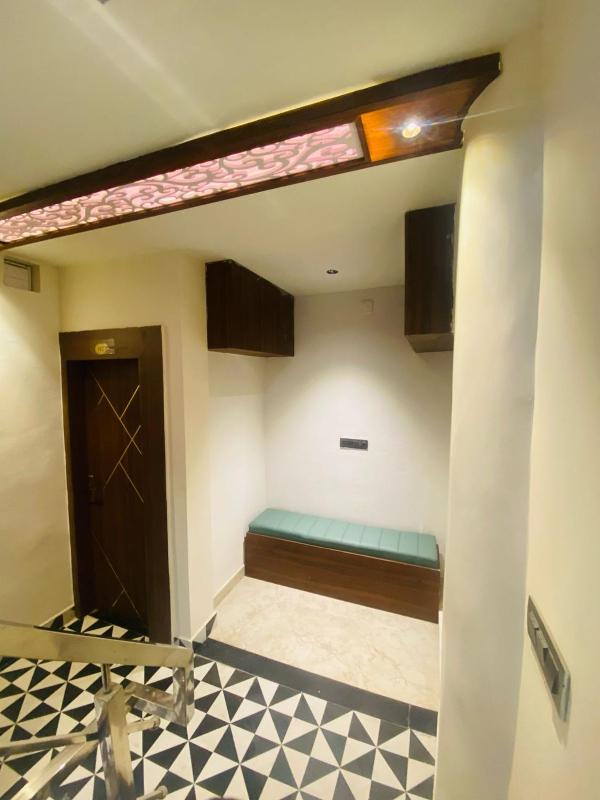 Gyanav Hotel and Restaurant - image 15