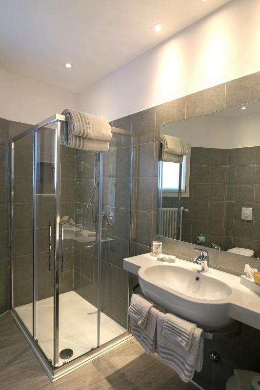 Superior Double Room image 3