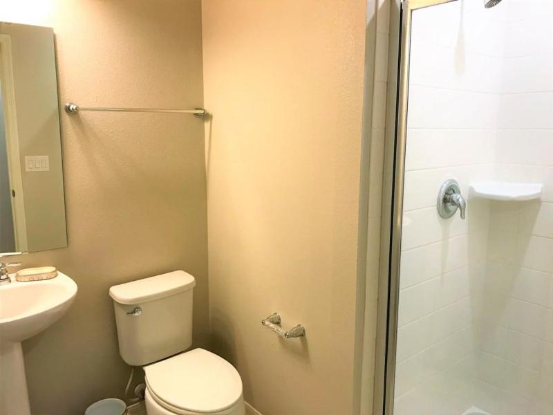 Special Offer Townhome at Compass Bay - image 23