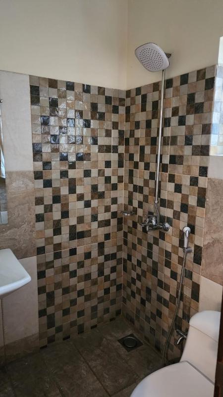 2 bedroom fully furnished Apartment - image 2