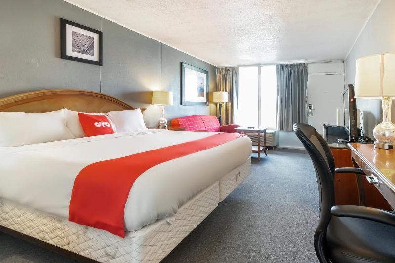King Room image 3