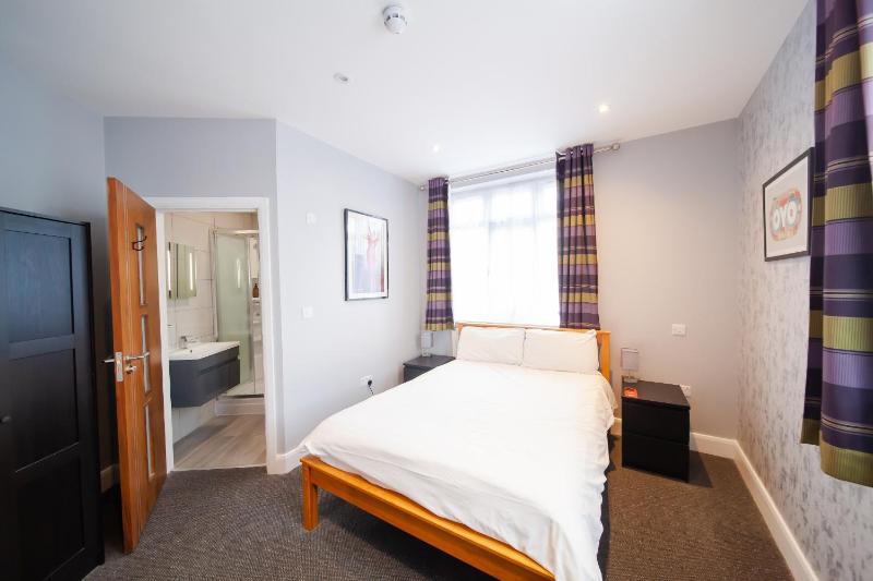 Standard Double Room image 1