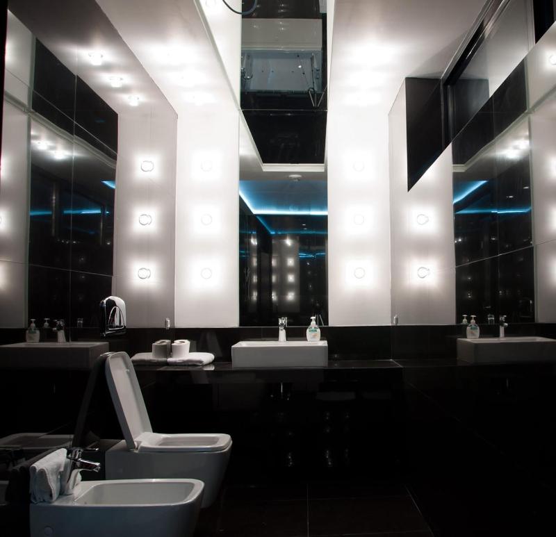 VIP Suite image 3