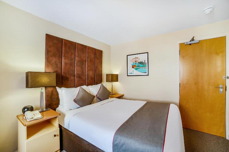 Standard Double Room image 1