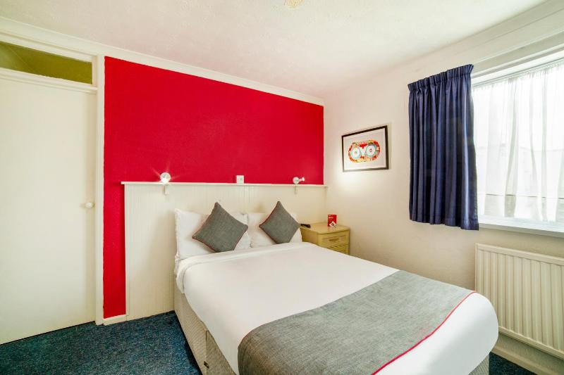Standard Double Room image 4