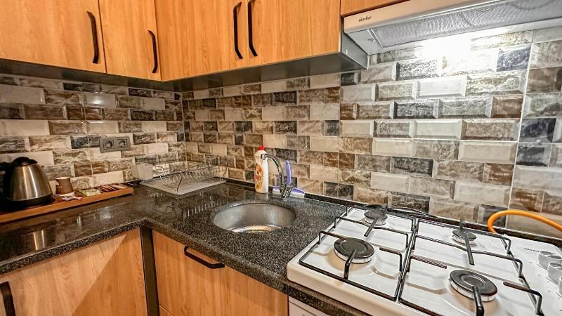 Royalis Boutique Suites - image 21