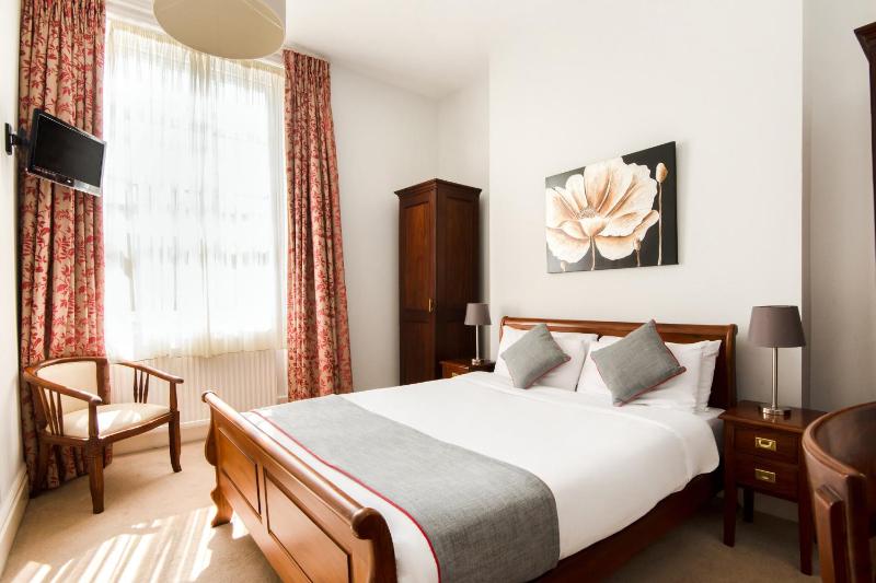 Deluxe Double Room image 4